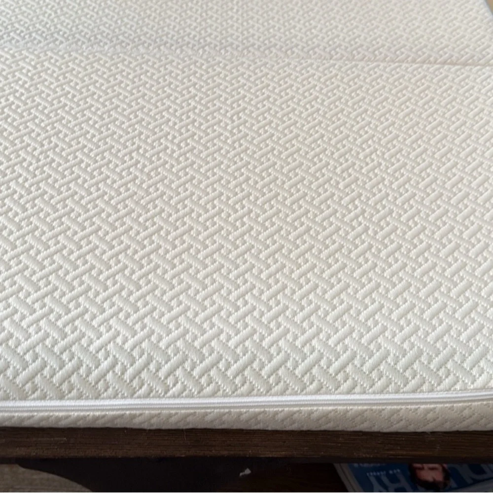 Premium Cream Mattress Topper